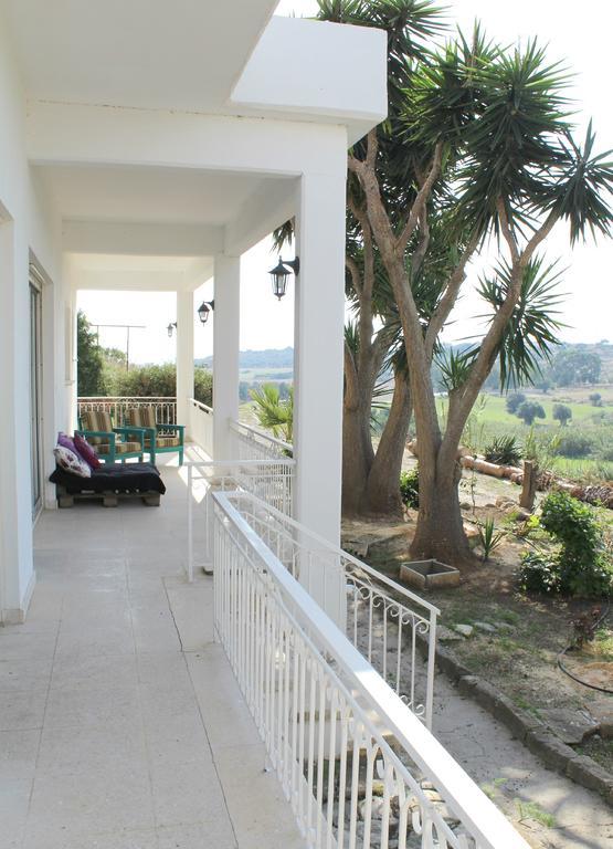 Maroni Holiday Homes Екстериор снимка